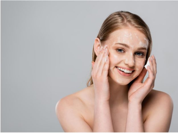 грижи за кожата