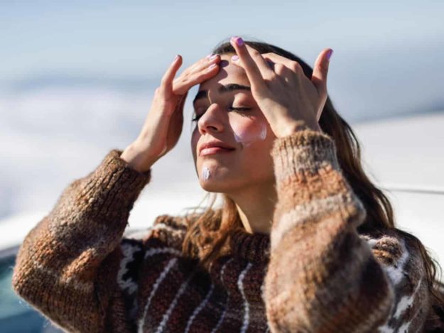 Sun protection in winter слънцезащита през зимата