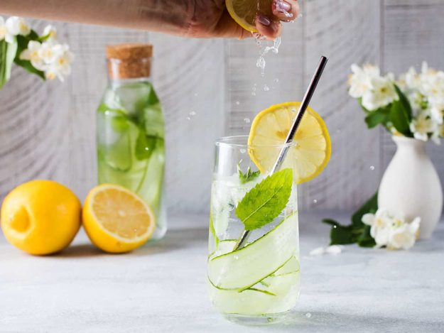 Кои навици забавят стареенето на кожата Кои навици забавят стареенето на кожата