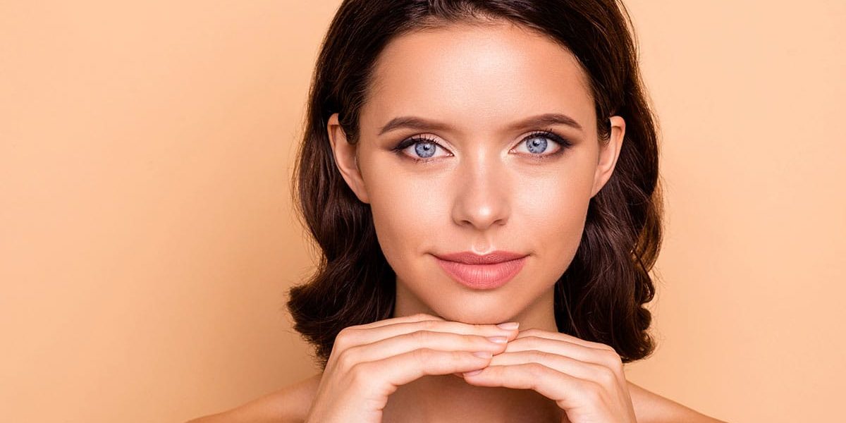 Пъпки по брадичката Пъпки по брадичката